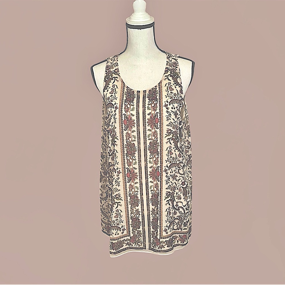 EUC! MAX STUDIO FLOWERED SLEEVELESS BLOUSE - Picture 2 of 11